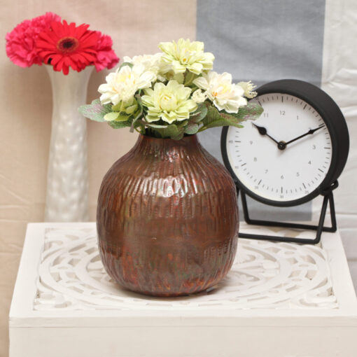 Brown flower vase by cocovey homes