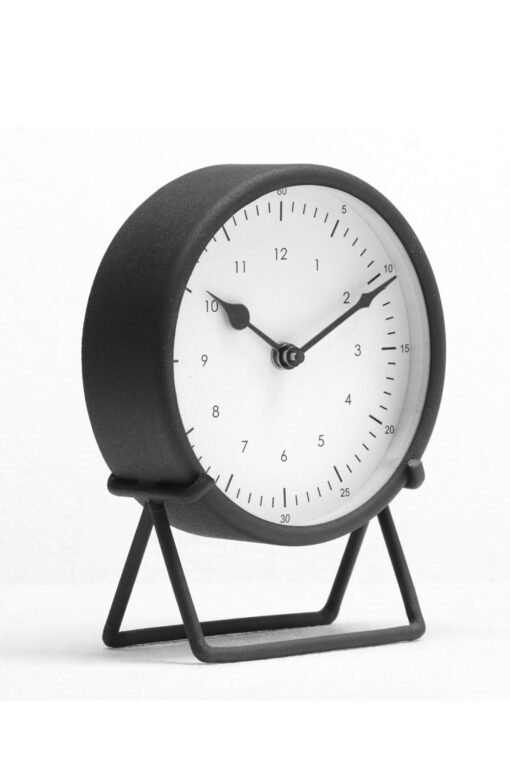 Classic black metal table clock by cocovey homes - Image 4